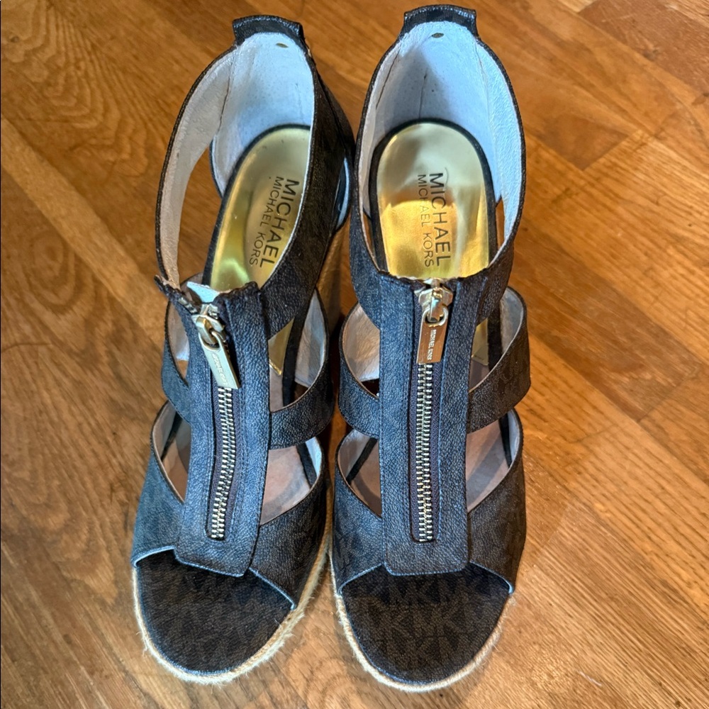 Size 10 Michael Kors Wedge Sandals